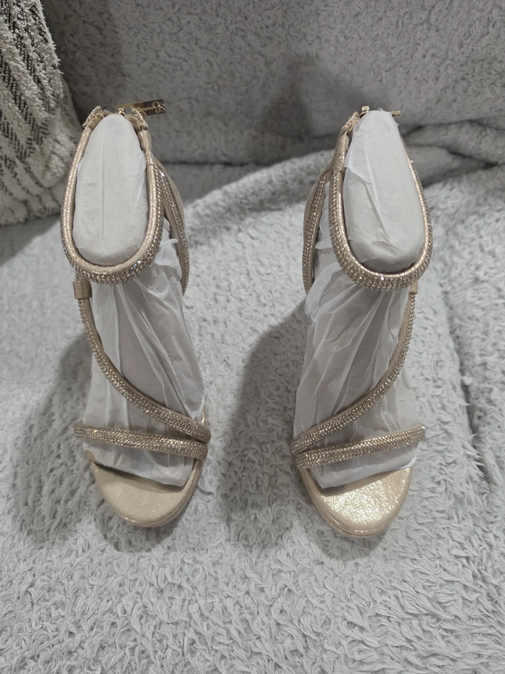 Jessica Simpson Velledy Rhinestone Platform Heels - Champagne Size 6M NIB